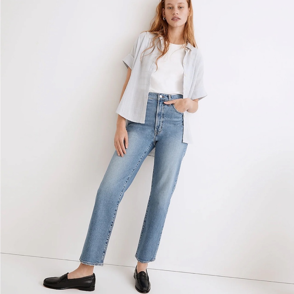 Madewell Perfect Vintage Straight Leg Jeans in Montville Wash